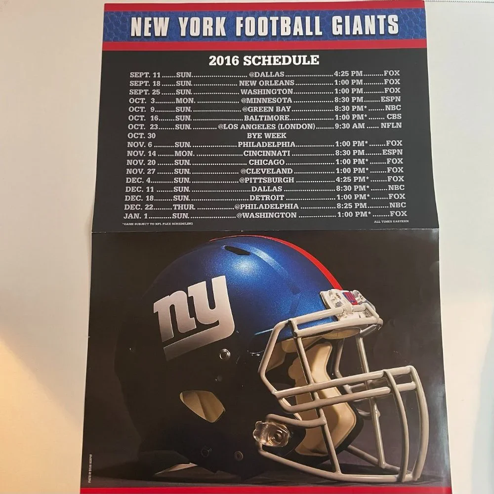 RARE 2016 New York Giants NFL Rally Pack Scarf Magnet Poster NWOT